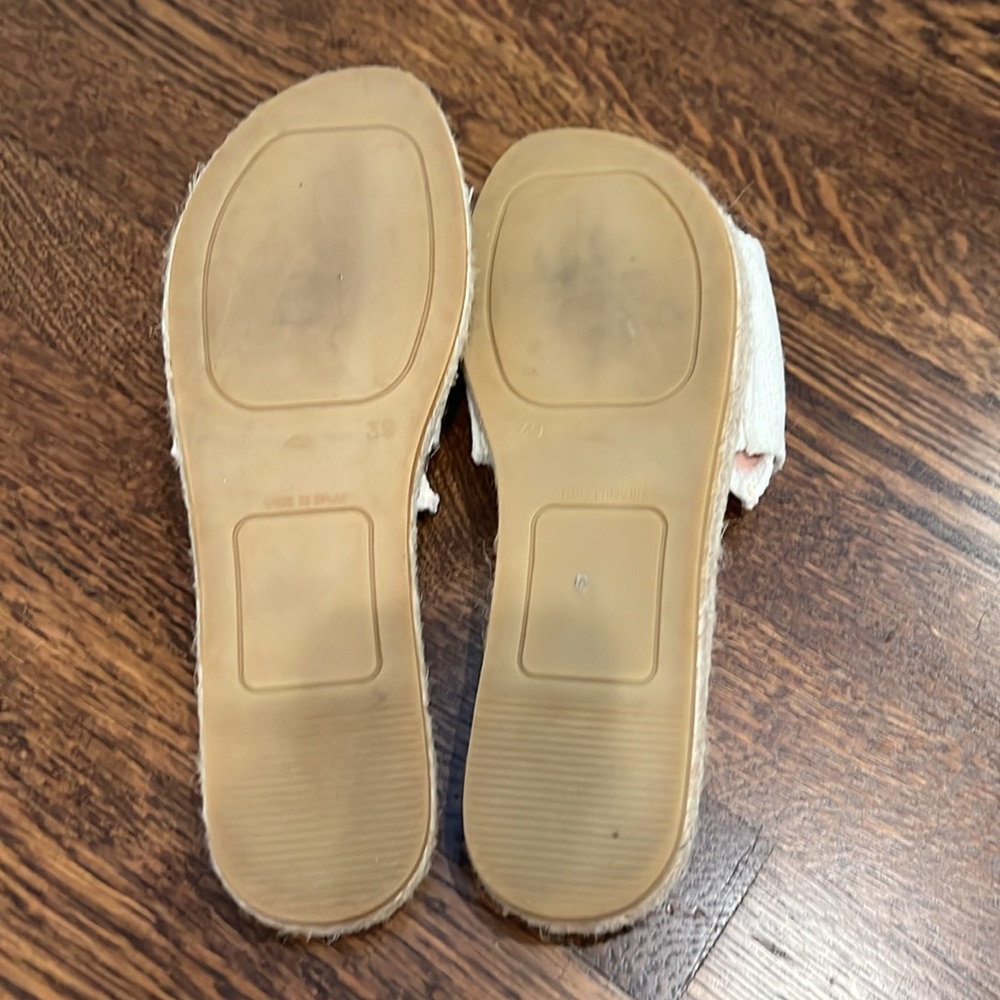 Perfect Condition! Manebi Slides Size 9! Only Wor… - image 2